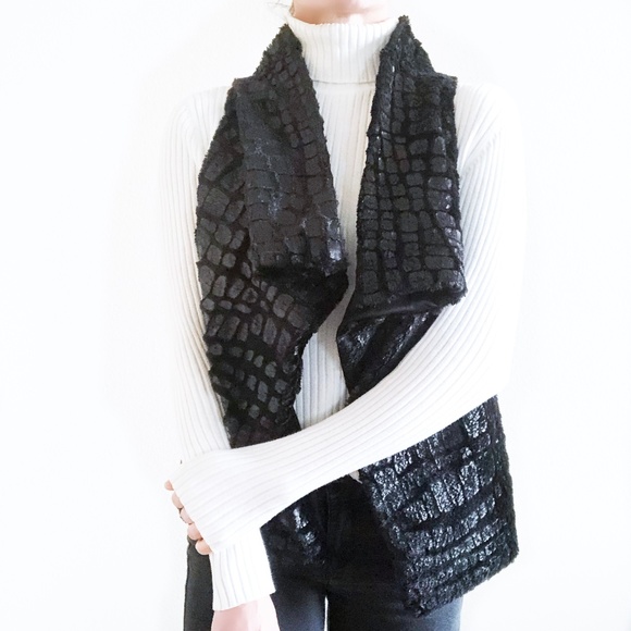 Cefian Jackets & Blazers - Luxury 3D Texture Faux Fur Black Vest